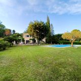 Maison 6 pièces / 200 m² / 1 280 000 € / EGUILLES